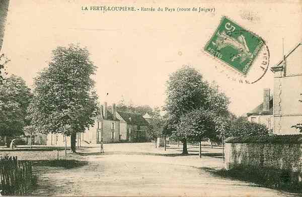 La Fert-Loupire - Entre du Pays - Route de Joigny