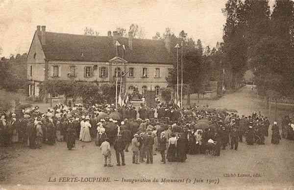 La Fert-Loupire - Inauguration du Monument (2 juin 1907)