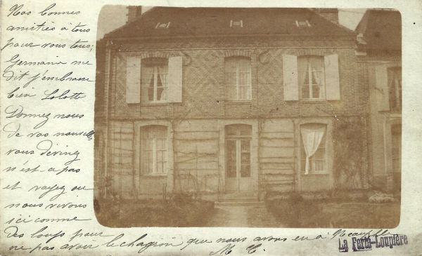 La Fert-Loupire - Maison bourgeoise - Route de Charny - Carte photo 1903