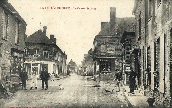 La Fert-Loupire - Le centre du pays (1924)